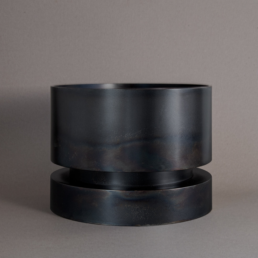 IRON POT No.03 - Iron Black