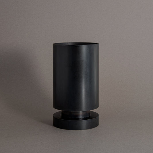 IRON POT No.02 - Iron Black